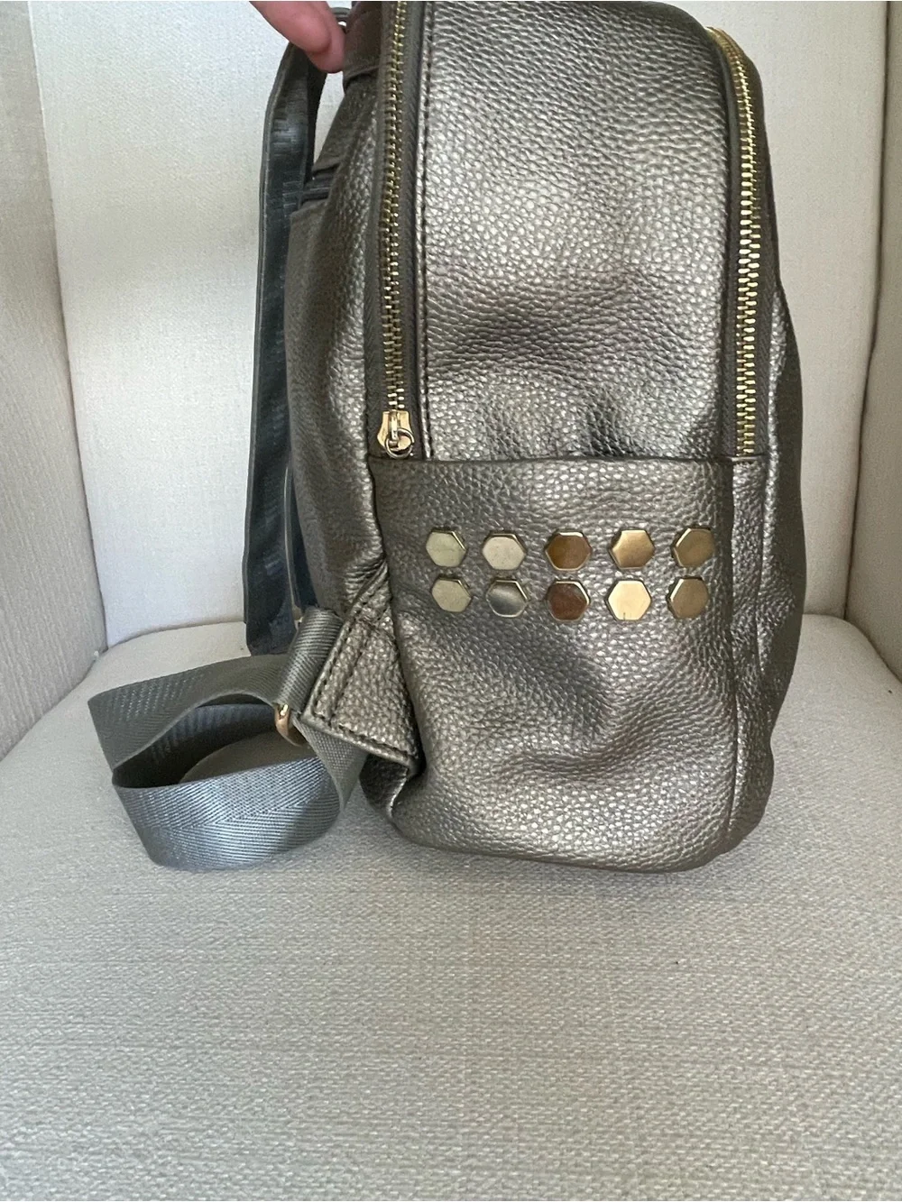 B.Lush sleek metallic